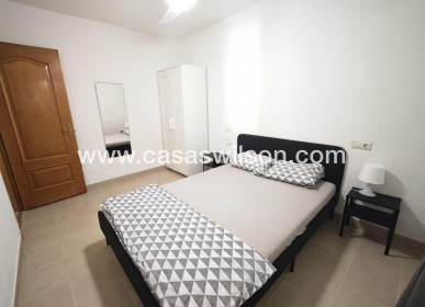 Venta - Bungalow - Torrevieja - Playa del Cura
