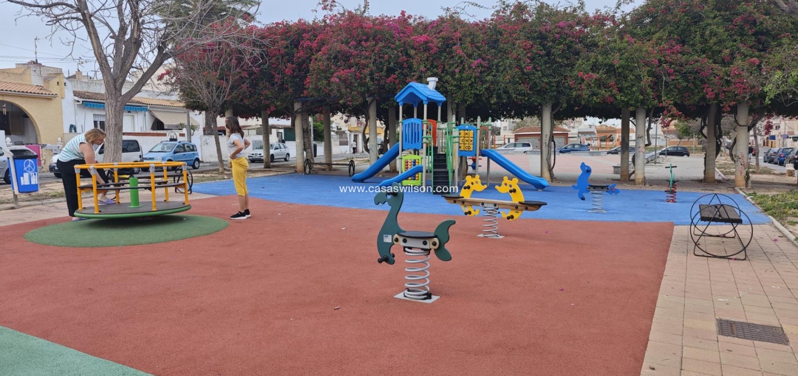 Venta - Bungalow - Torrevieja - Playa del Cura