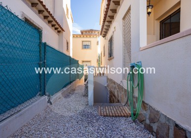 Venta - Chalet - Guardamar del Segura - EL RASO