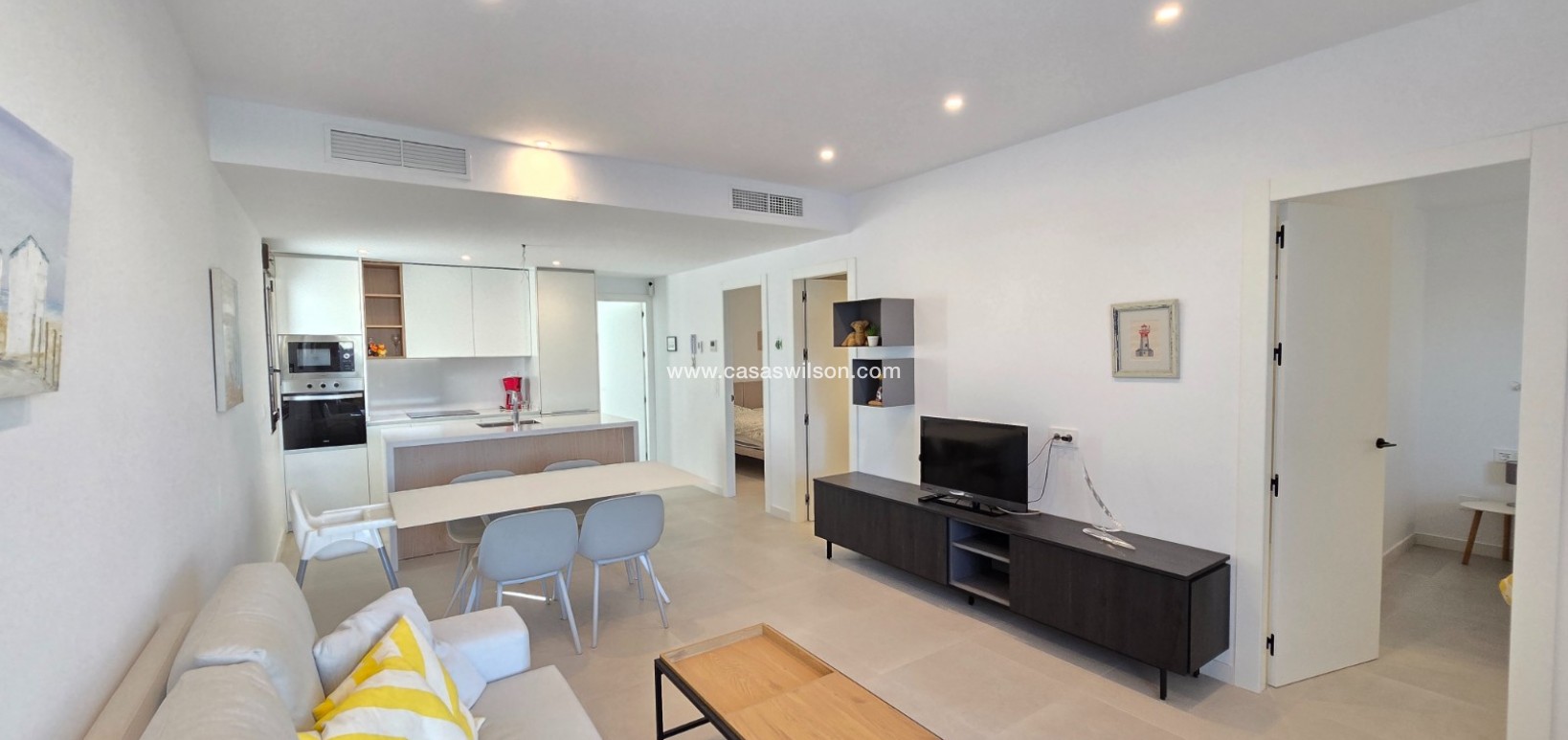 Sale - Apartment / Flat * - Pilar de la Horadada *