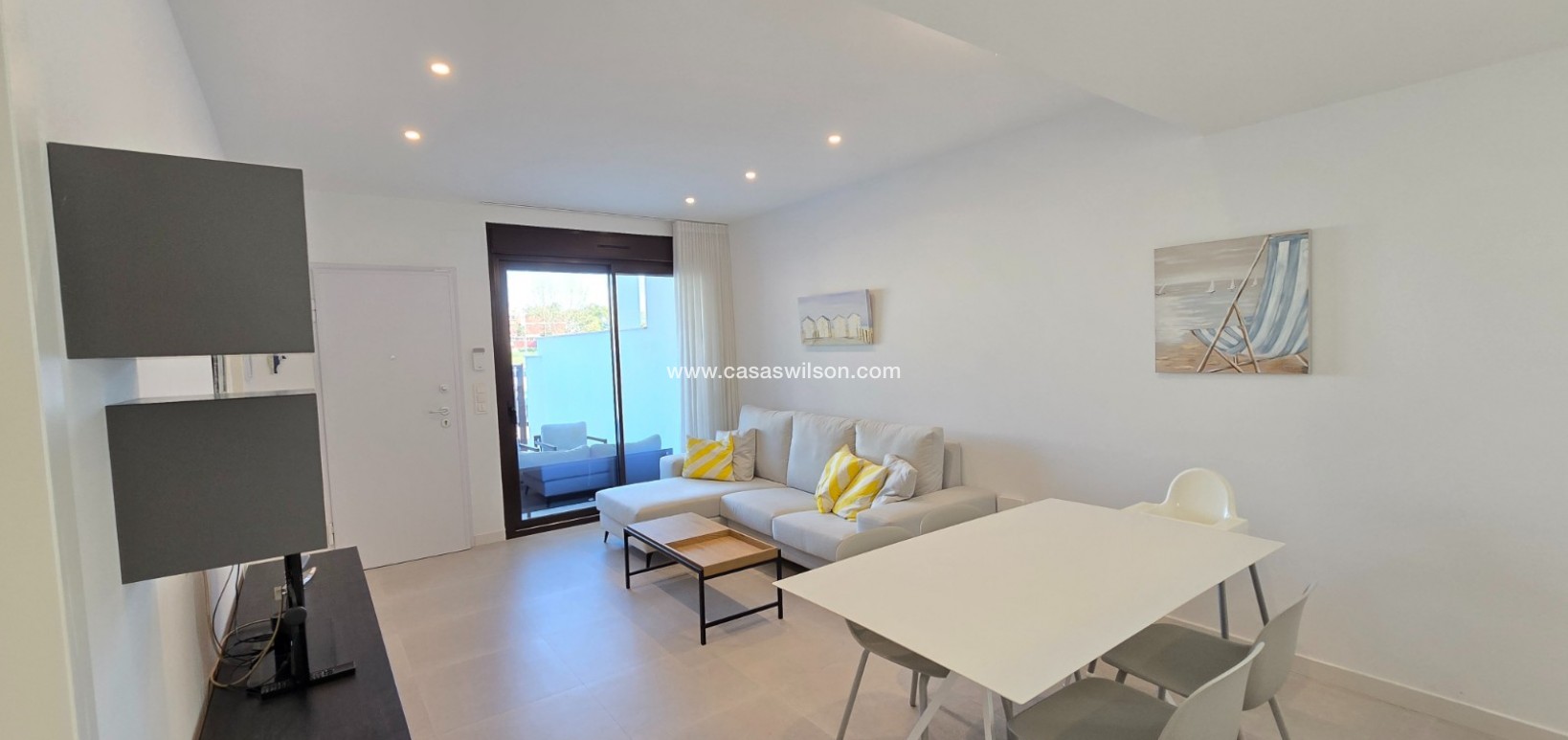 Sale - Apartment / Flat * - Pilar de la Horadada *