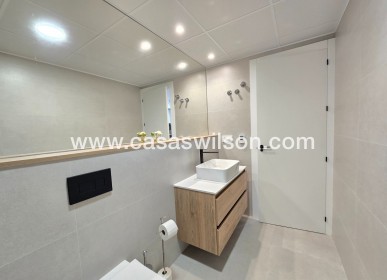 Sale - Apartment / Flat * - Pilar de la Horadada *