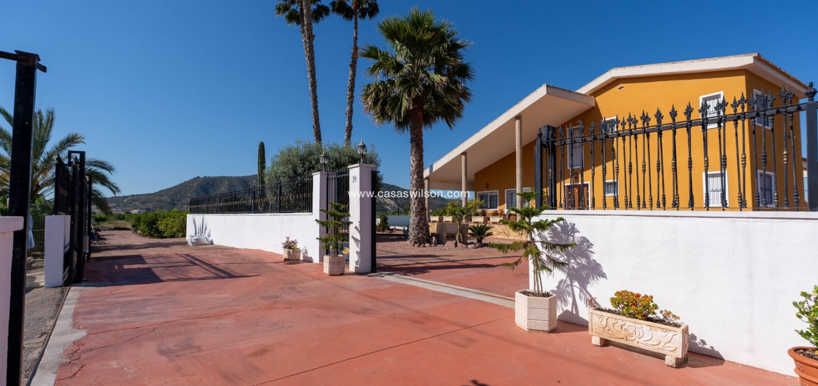 Sale - Country Property/Finca - Orihuela