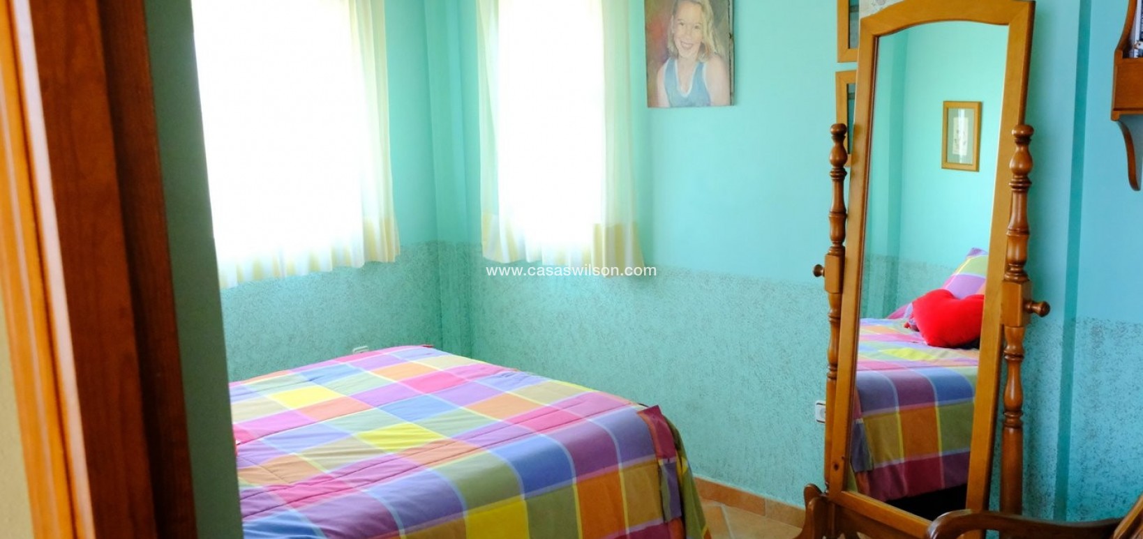 Sale - Country Property/Finca - Orihuela