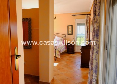 Sale - Country Property/Finca - Orihuela