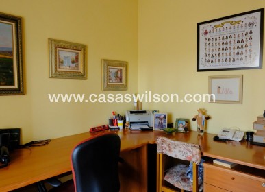 Sale - Country Property/Finca - Orihuela