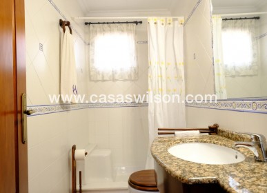 Sale - Country Property/Finca - Orihuela