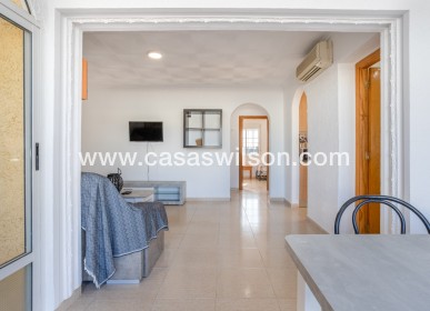 Sale - Villa - Torrevieja - Urbanización San Luis