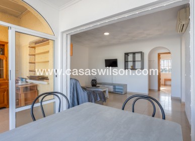 Sale - Villa - Torrevieja - Urbanización San Luis