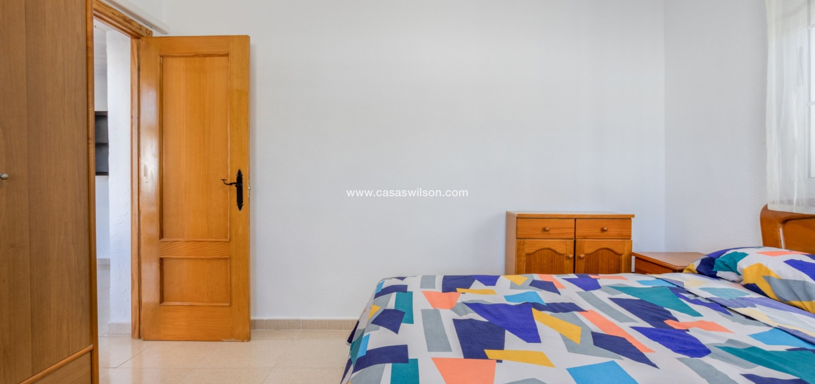 Sale - Villa - Torrevieja - Urbanización San Luis