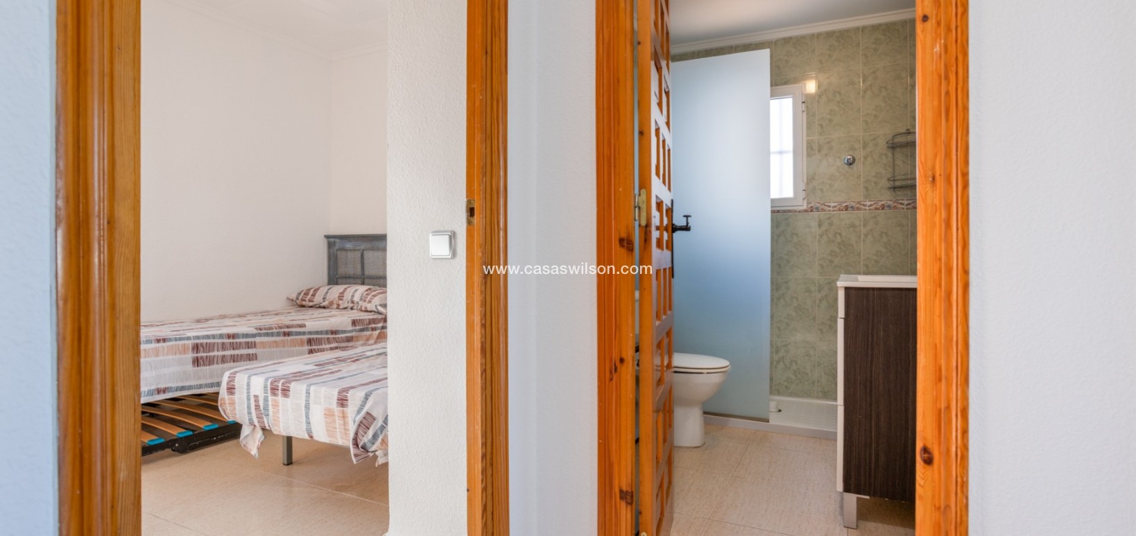 Sale - Villa - Torrevieja - Urbanización San Luis
