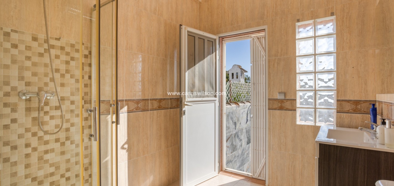 Sale - Villa - Torrevieja - Urbanización San Luis