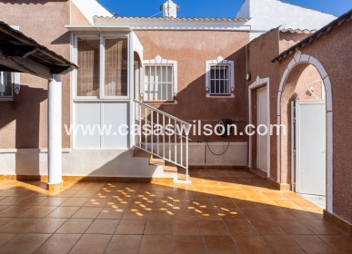 Sale - Villa - Torrevieja - Urbanización San Luis