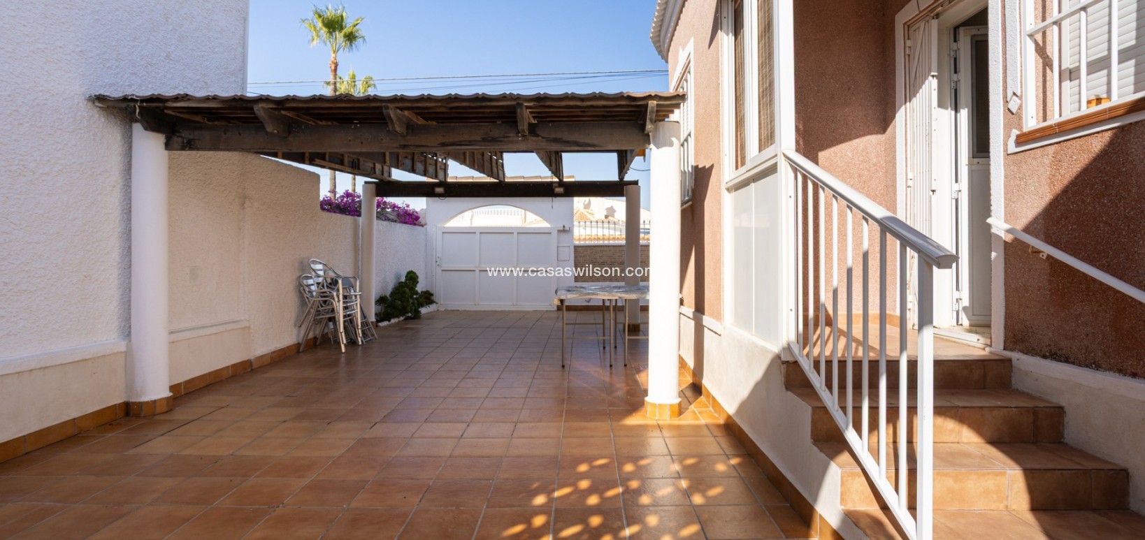 Sale - Villa - Torrevieja - Urbanización San Luis