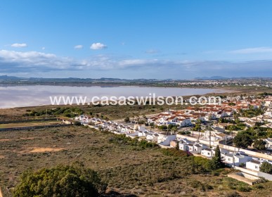 Sale - Villa - Torrevieja - Urbanización San Luis