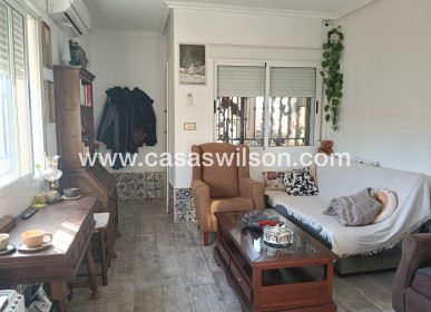 Sale - Apartment - Los Montesinos - La Herrada