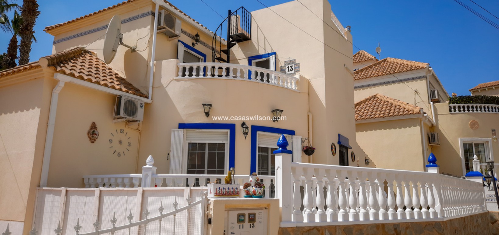 Sale - Villa - Villamartin - Costa Blanca