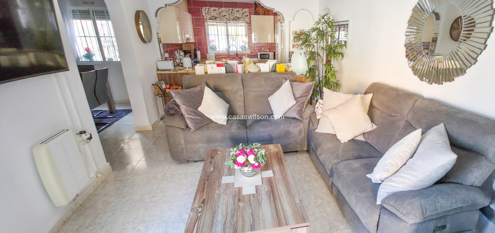 Sale - Villa - Villamartin - Costa Blanca