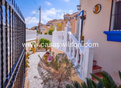 Sale - Villa - Villamartin - Costa Blanca