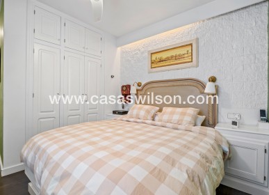 Sale - Appartement - Torrevieja