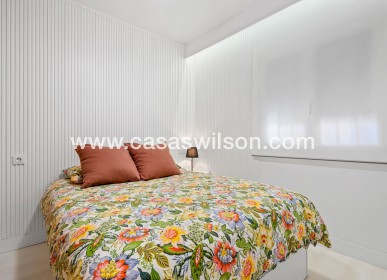 Sale - Appartement - Torrevieja