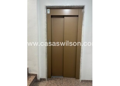 Venta - Apartamento - Torrevieja - Centro