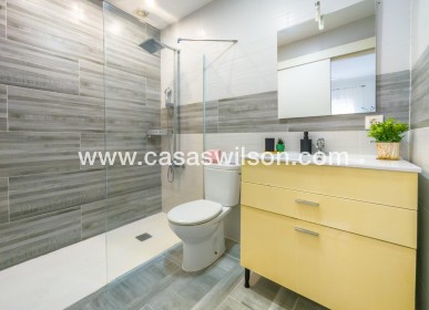 Sale - Apartment - Torrevieja