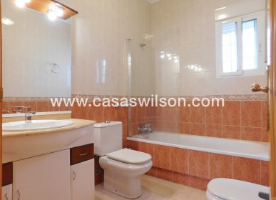 Sale - Villa - Bigastro