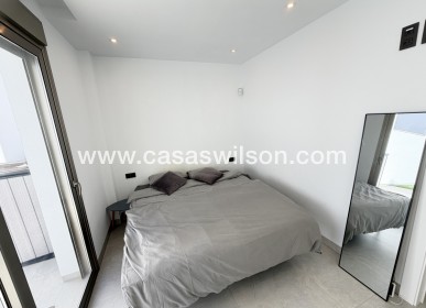 Sale - Villa - Villamartin - Villamartín