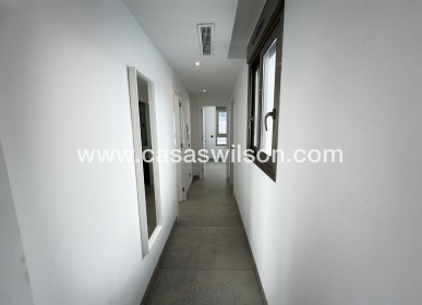 Sale - Villa - Villamartin - Villamartín