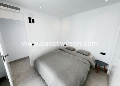 Sale - Villa - Villamartin - Villamartín