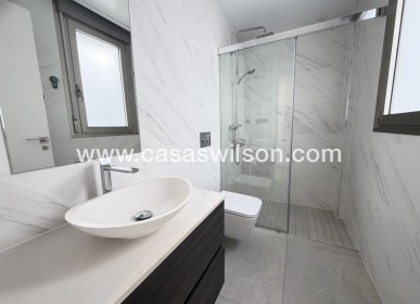 Sale - Villa - Villamartin - Villamartín