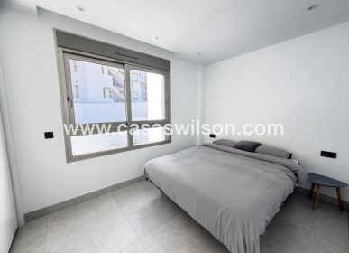 Sale - Villa - Villamartin - Villamartín