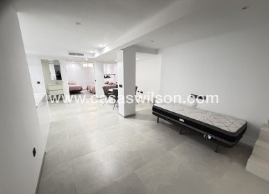 Sale - Villa - Villamartin - Villamartín