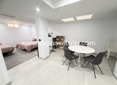 Sale - Villa - Villamartin - Villamartín