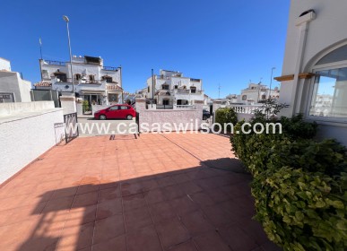 Sale - House - Entre Naranjo - Vistabella Golf