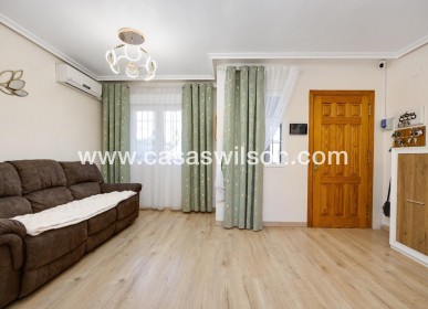 Venta - Adosado - Torrevieja - Aguas Nuevas