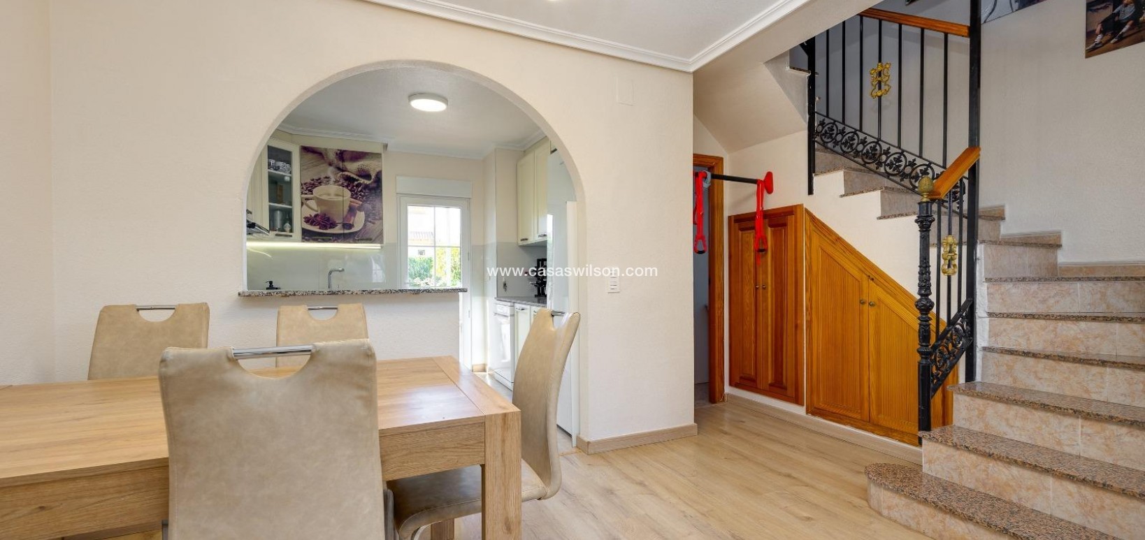 Venta - Adosado - Torrevieja - Aguas Nuevas