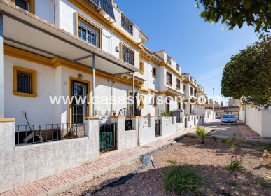 Venta - Adosado - Torrevieja - Aguas Nuevas