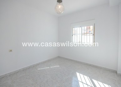 Sale - Villa - San Miguel de Salinas - Inland