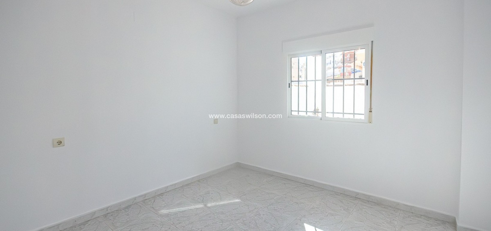 Sale - Villa - San Miguel de Salinas - Inland