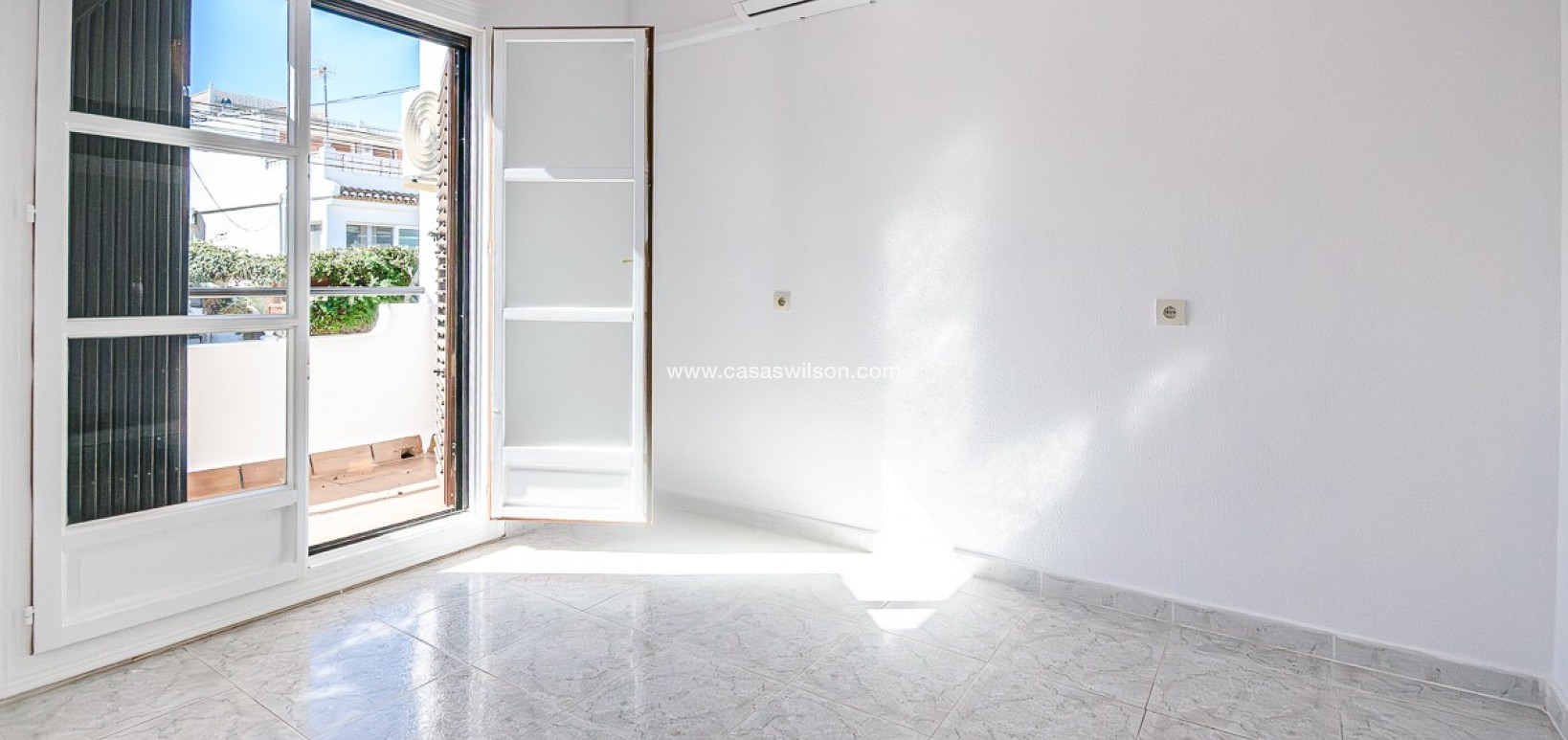 Sale - Villa - San Miguel de Salinas - Inland