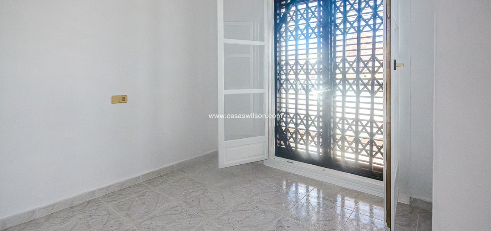 Sale - Villa - San Miguel de Salinas - Inland