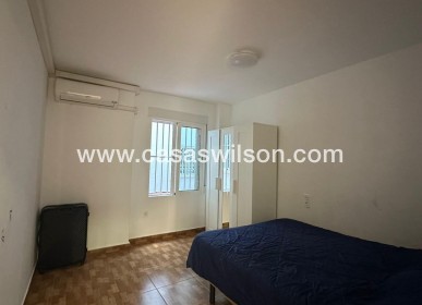 Sale - Apartment - Torrevieja - La Mata pueblo