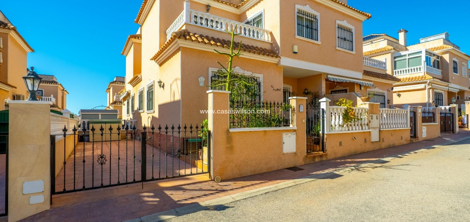 Venta - Apartamento - Orihuela Costa - La Regia