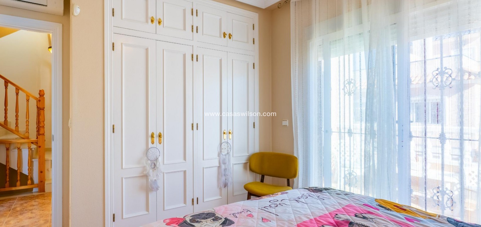 Venta - Apartamento - Orihuela Costa - La Regia