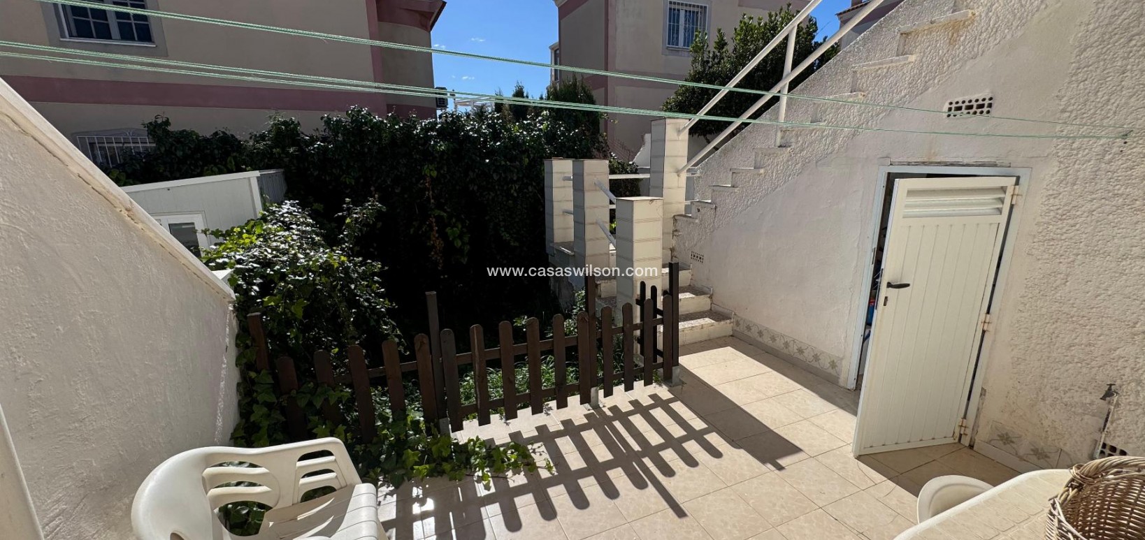 Sale - Townhouse - Torrevieja - Costa Blanca
