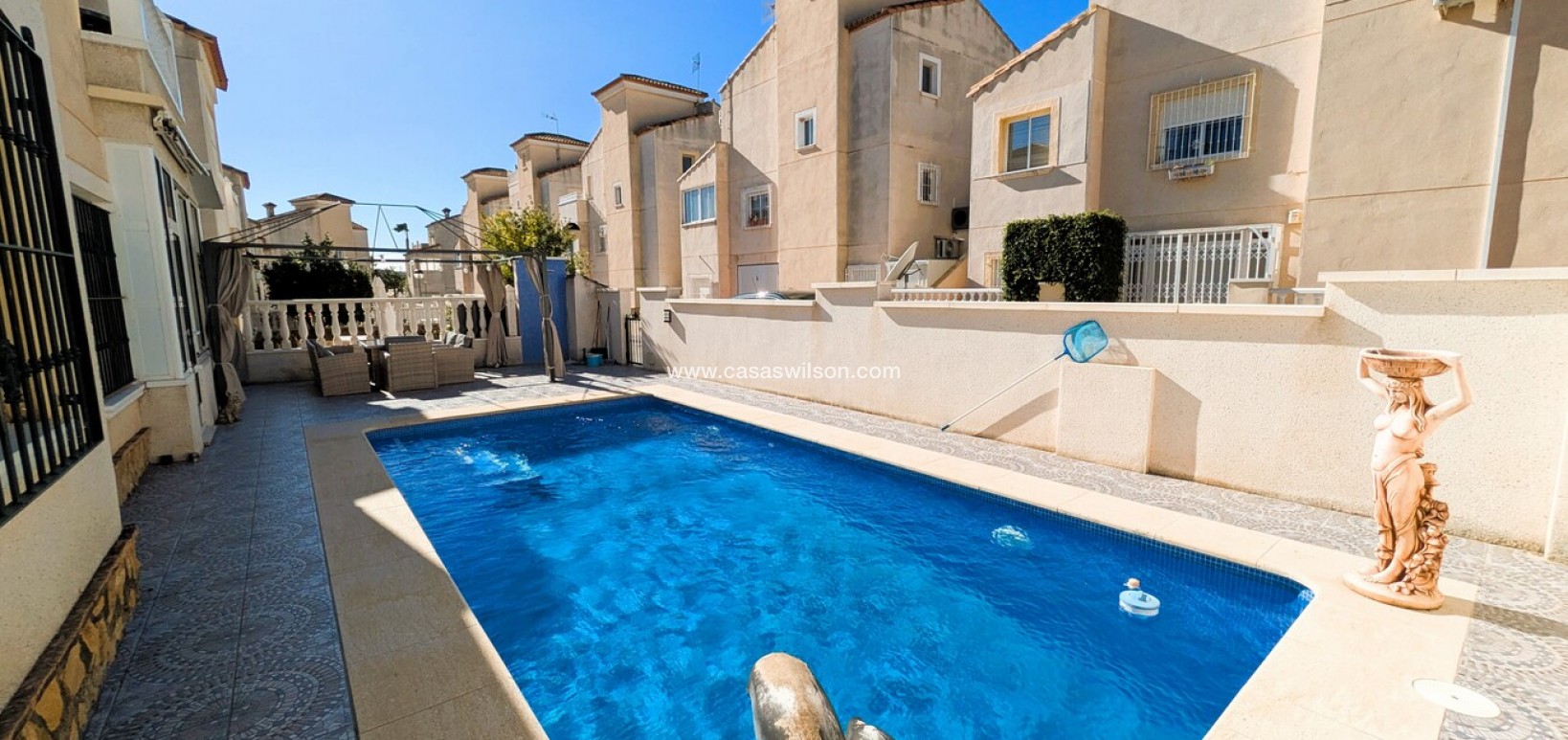 Sale - Villa - San Miguel de Salinas