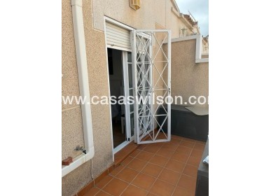 Sale - Bungalow - Orihuela Costa - Los Almendros-la Florida