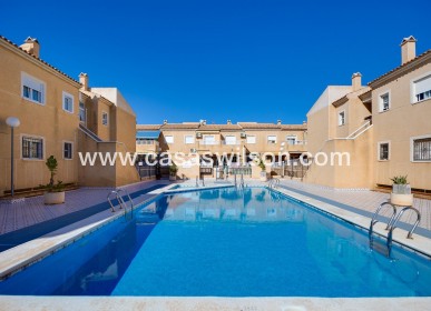 Sale - Bungalow - Torrevieja - El molino